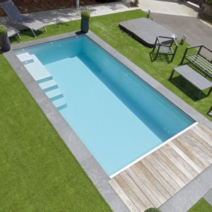 piscine-coque-auron-realisation-300x300 piscine-coque-auron-realisation