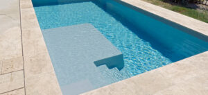 piscine-coque-gruissan-1-300x137 piscine-coque-gruissan